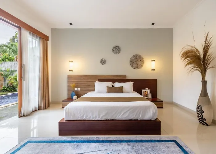 Bali Voyage Villa *