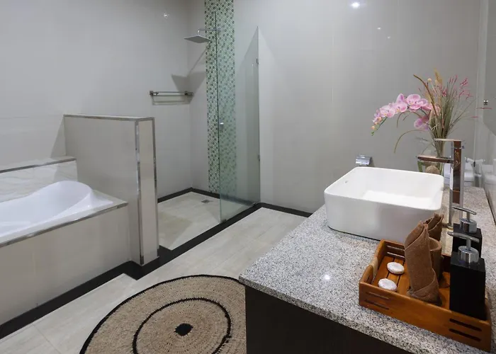 Bali Voyage Seminyak (Bali)